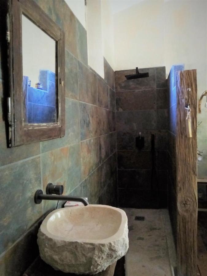 Maison D'Hotes Ainsi Soie T-Il Combovin Kültér fotó